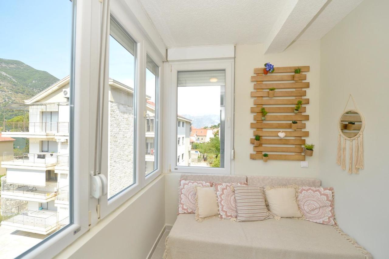 The Nest - Urban Family Place Cattaro Esterno foto