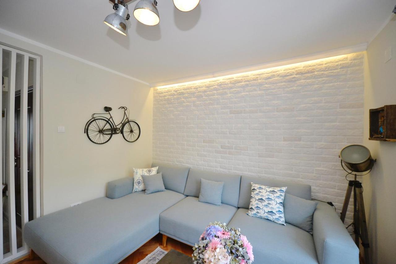 The Nest - Urban Family Place Cattaro Esterno foto